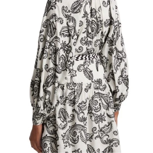 Alice + Olivia Lilian Embroidered Black & White Dress - Picture 2 of 7